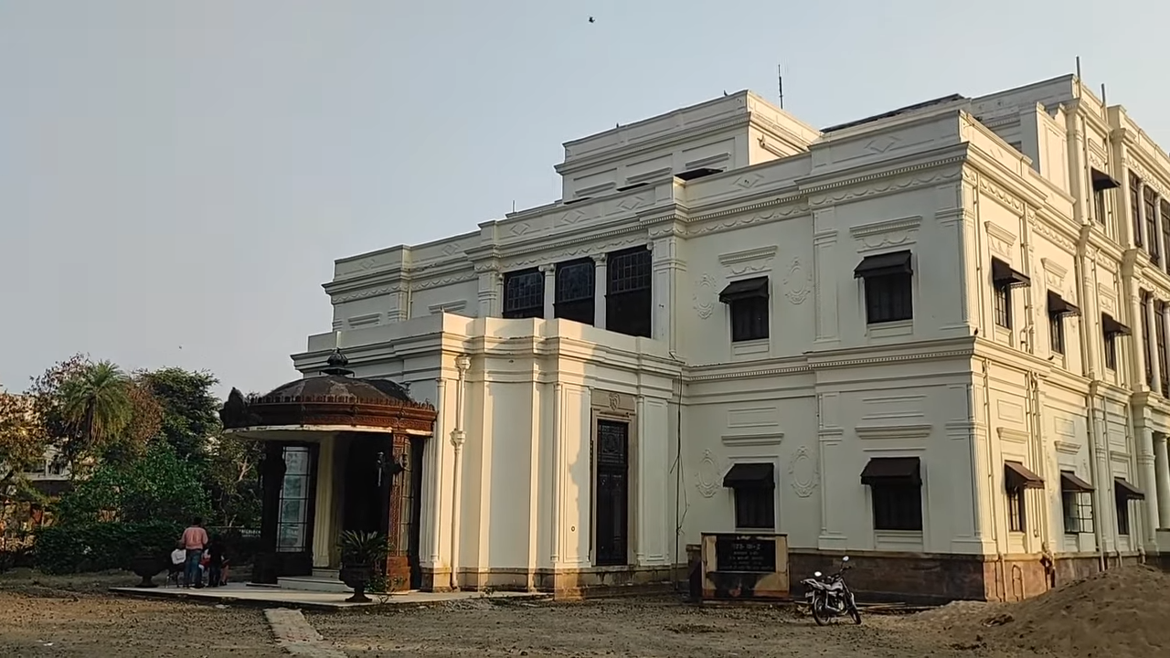 lal bagh palace indore